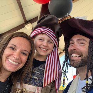 Meet your Posher, Nadine